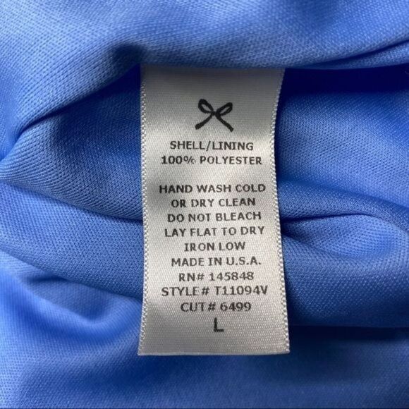 Everly Blue Tank Blouse Size Large - Picture 5 of 6